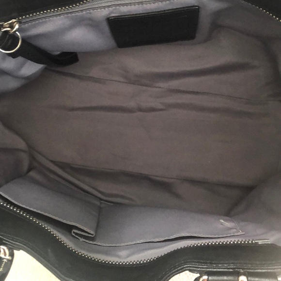 🎉 Coach Large Black Soho Leather Tote Bag - Picture 5 of 9